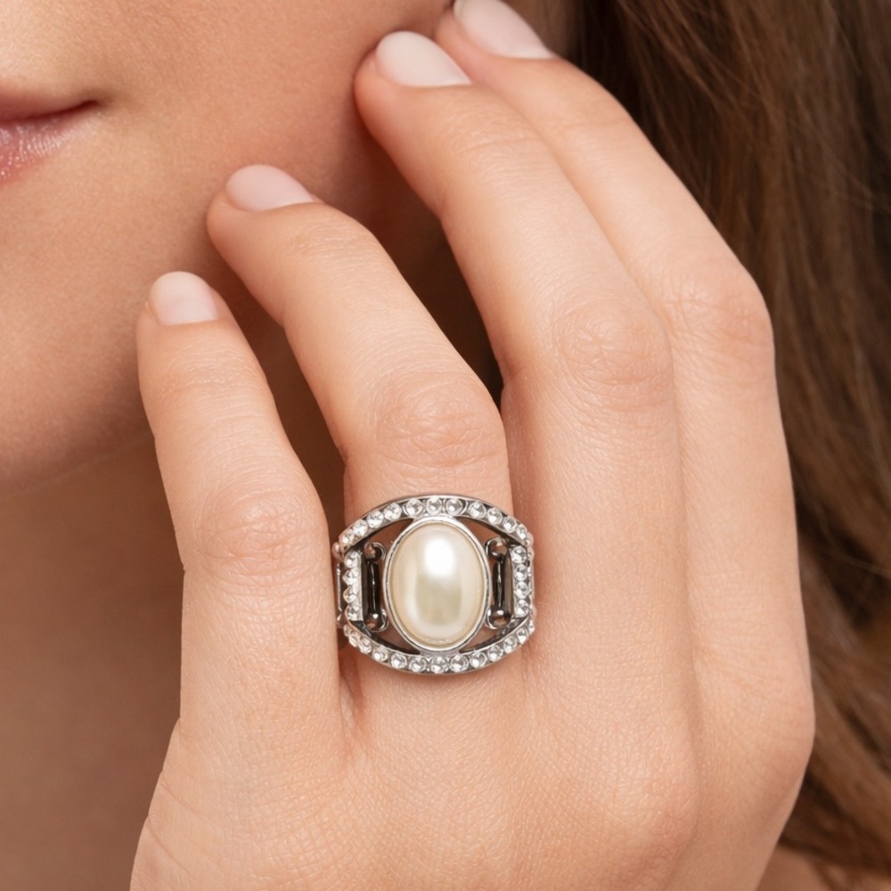 White Faux Pearl Rhinestone Stretch Ring Silver Tone Adjustable Statement Ring